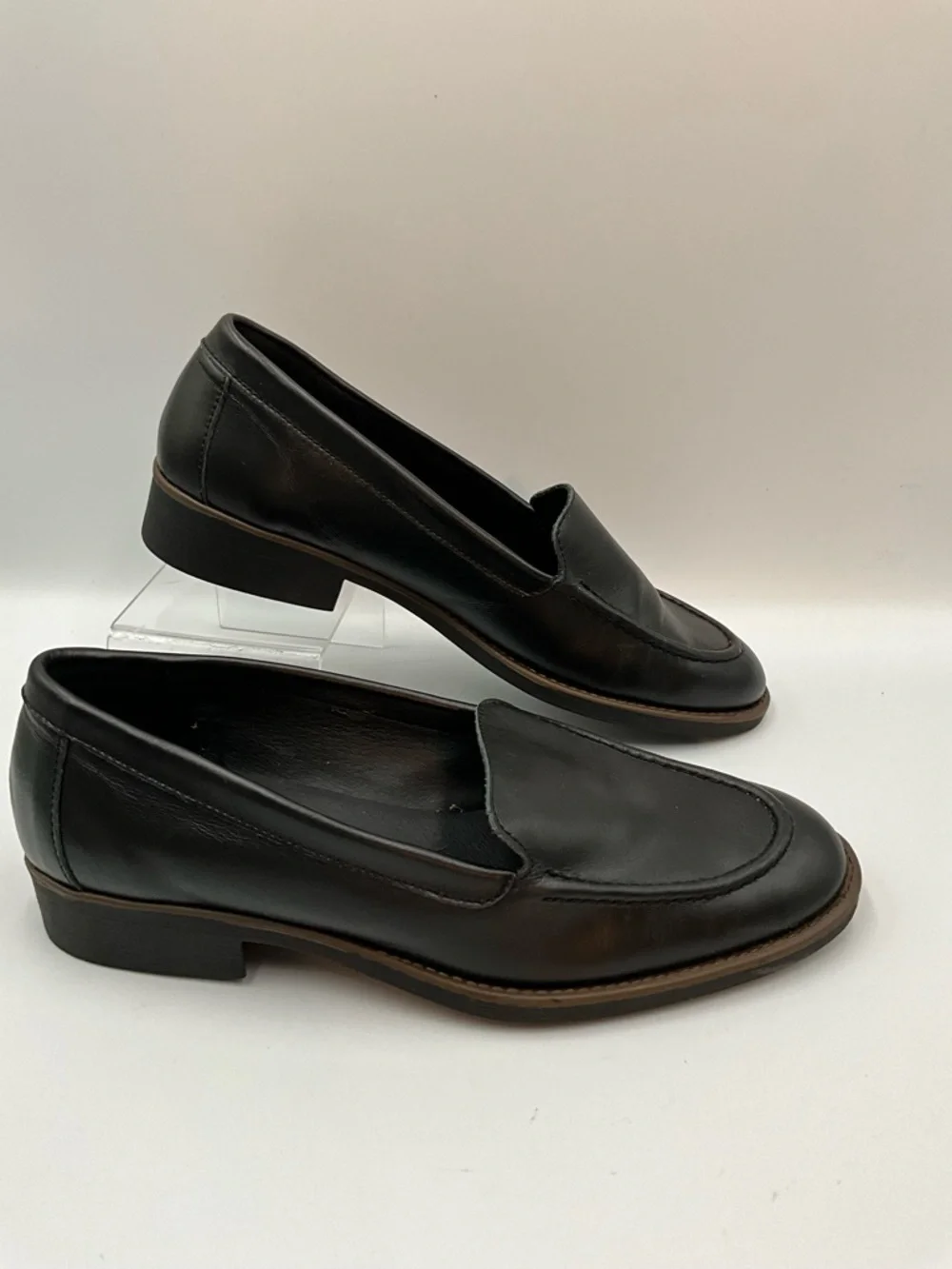 Enzo Tesati Loafers Size 8 (39) Black Leather Slip-On Loafers